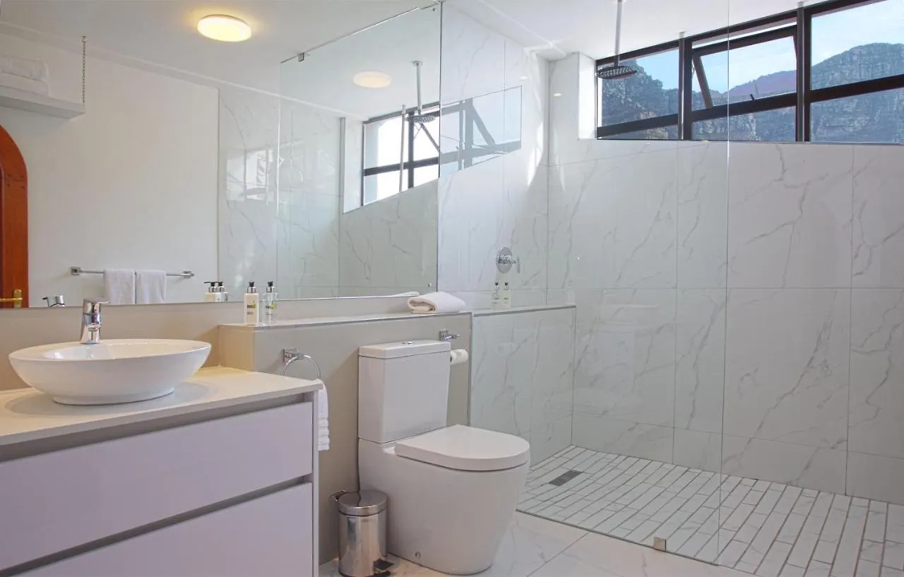 Bayview Penthouses Guest House Cape Town